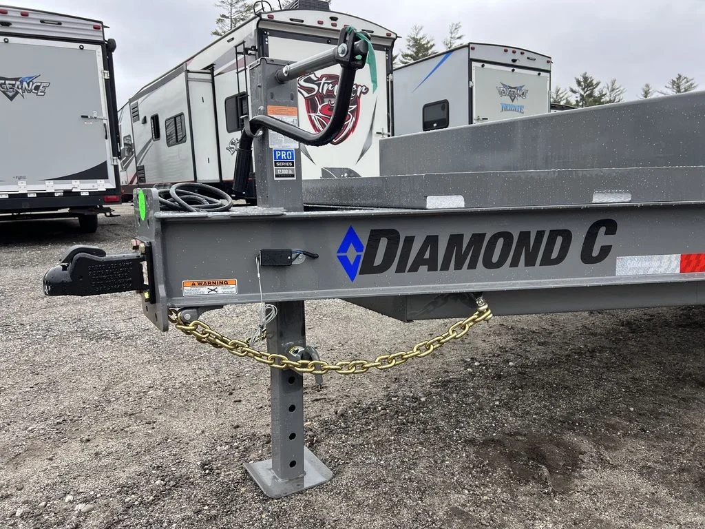 2024 Diamond C 8.5×20 20K Deckover Equipment Trailer w/ 72” Flip-Knee Ramps - Image 5