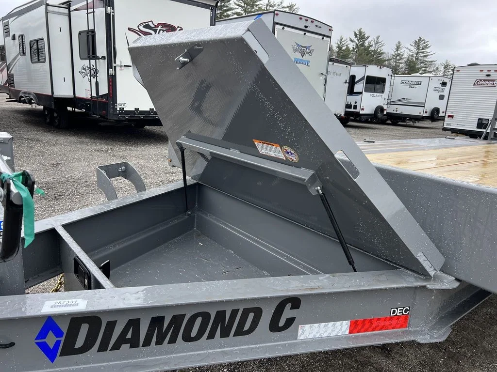 2024 Diamond C 8.5×20 20K Deckover Equipment Trailer w/ 72” Flip-Knee Ramps - Image 6
